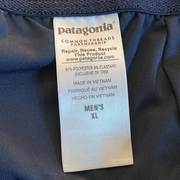 Patagonia® Men's Nine Trails Shorts in Teal Blue 8" Size XL - Picture 12 of 13